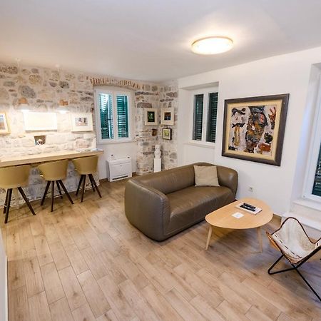 Apartmani Art Karampana Κότορ Εξωτερικό φωτογραφία