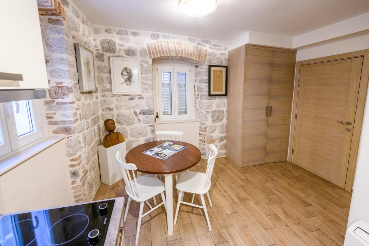 Apartmani Art Karampana Κότορ Εξωτερικό φωτογραφία