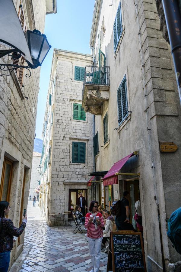 Apartmani Art Karampana Κότορ Εξωτερικό φωτογραφία