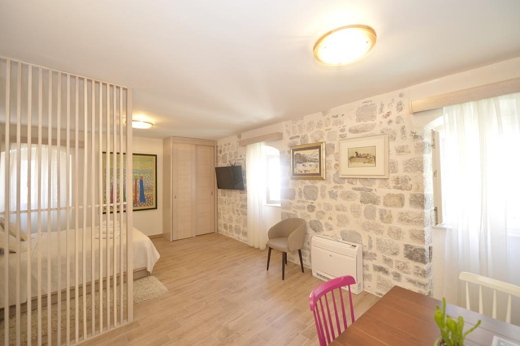 Apartmani Art Karampana Κότορ Εξωτερικό φωτογραφία